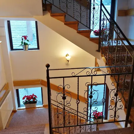 Casa Cu Flori Affittacamere Moeciu De Sus